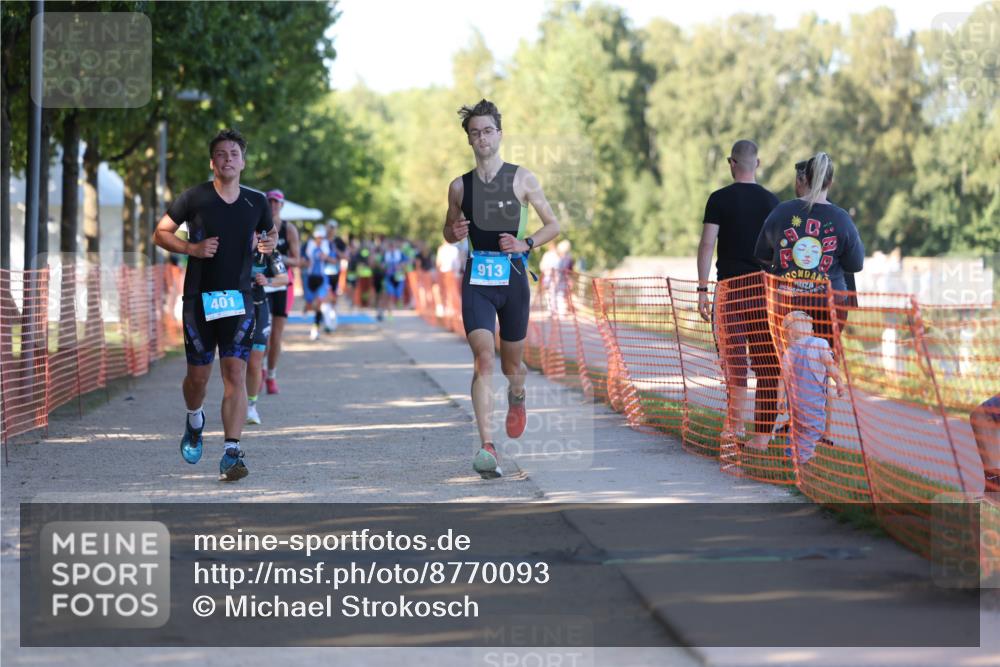 07.09.2025 - 19. Norderstedt Triathlon Michael Strokosch http://msf.ph/oto/8770093 07.09.2025 16:26:17 Laufen 401, 913, 1474, 1485 meine-sportfotos.de