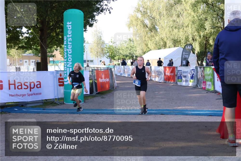 07.09.2025 - 19. Norderstedt Triathlon Zöllner http://msf.ph/oto/8770095 07.09.2025 09:17:04 Ziel 6, 28 meine-sportfotos.de