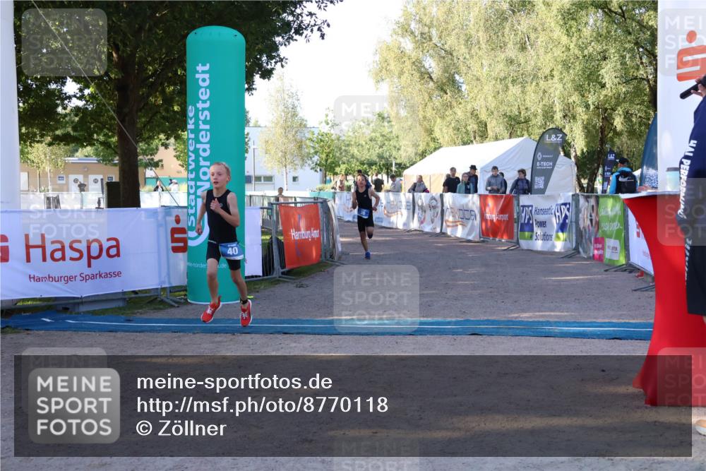 07.09.2025 - 19. Norderstedt Triathlon Zöllner http://msf.ph/oto/8770118 07.09.2025 09:17:13 Ziel 36, 40 meine-sportfotos.de