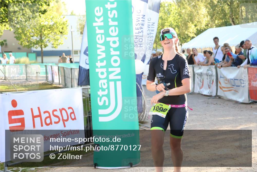 07.09.2025 - 19. Norderstedt Triathlon Zöllner http://msf.ph/oto/8770127 07.09.2025 16:41:16 Ziel 1059, 1090 meine-sportfotos.de
