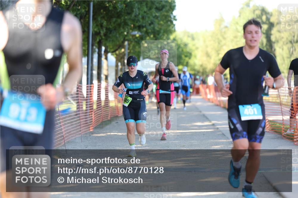 07.09.2025 - 19. Norderstedt Triathlon Michael Strokosch http://msf.ph/oto/8770128 07.09.2025 16:26:20 Laufen 401, 913, 1485 meine-sportfotos.de