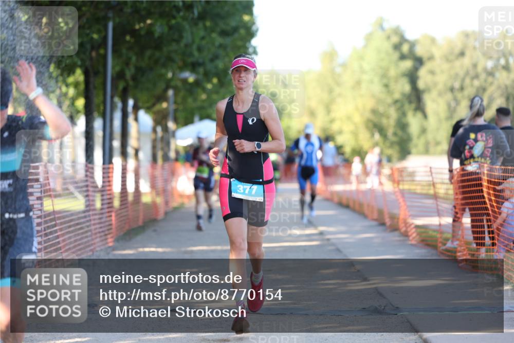 07.09.2025 - 19. Norderstedt Triathlon Michael Strokosch http://msf.ph/oto/8770154 07.09.2025 16:26:23 Laufen 401, 414, 437, 913, 1485, 1565 meine-sportfotos.de