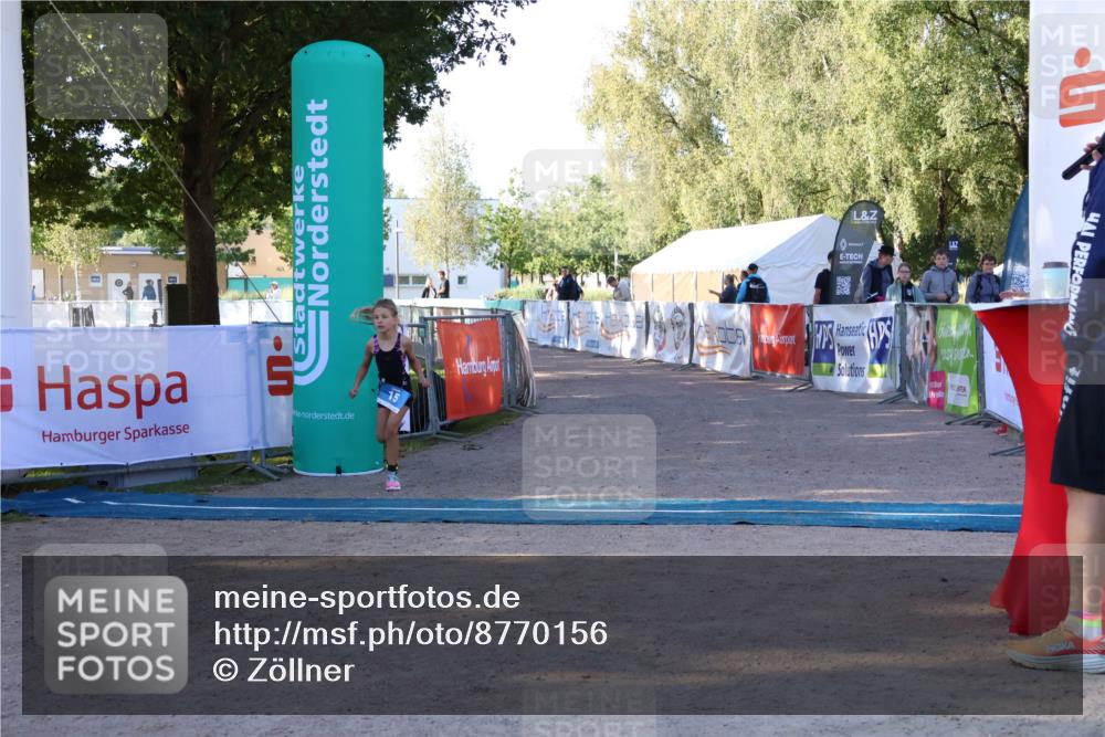 07.09.2025 - 19. Norderstedt Triathlon Zöllner http://msf.ph/oto/8770156 07.09.2025 09:17:20 Ziel 15, 36 meine-sportfotos.de