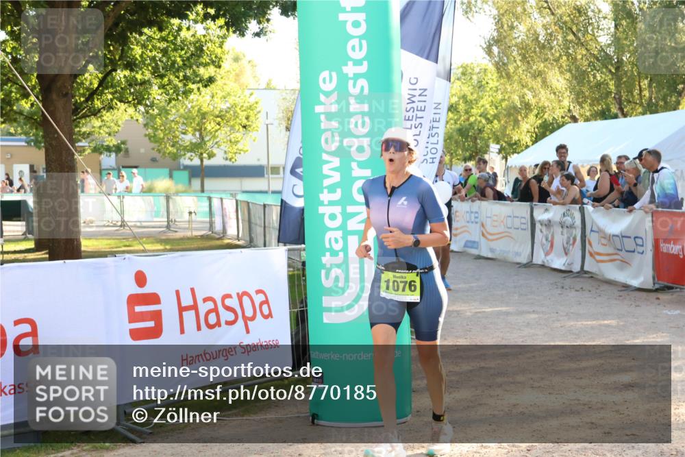 07.09.2025 - 19. Norderstedt Triathlon Zöllner http://msf.ph/oto/8770185 07.09.2025 16:41:31 Ziel 1076, 1592 meine-sportfotos.de