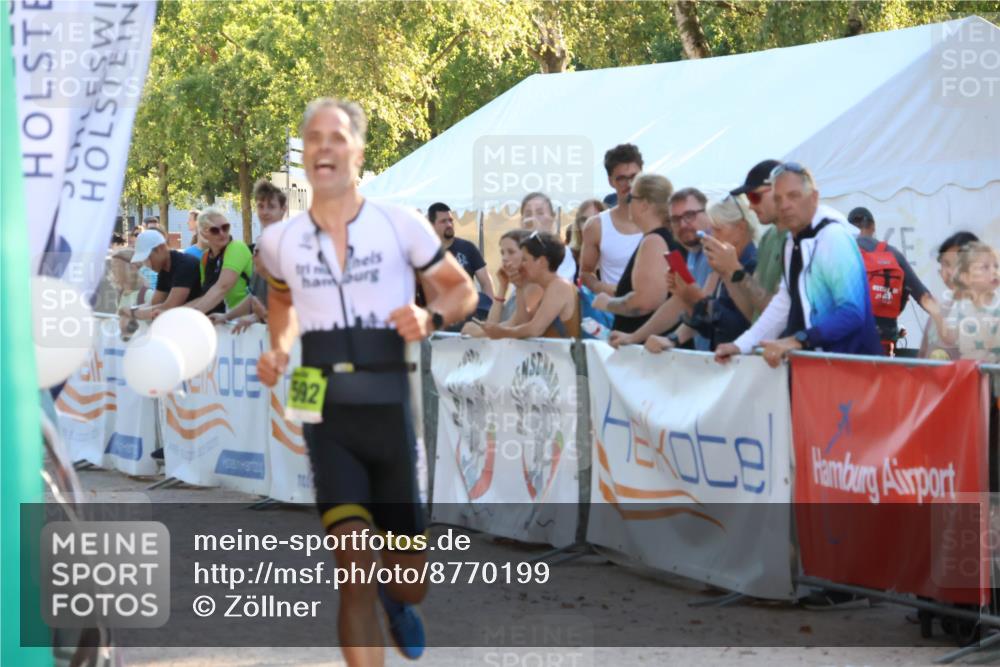 07.09.2025 - 19. Norderstedt Triathlon Zöllner http://msf.ph/oto/8770199 07.09.2025 16:41:33 Ziel 1076, 1592 meine-sportfotos.de