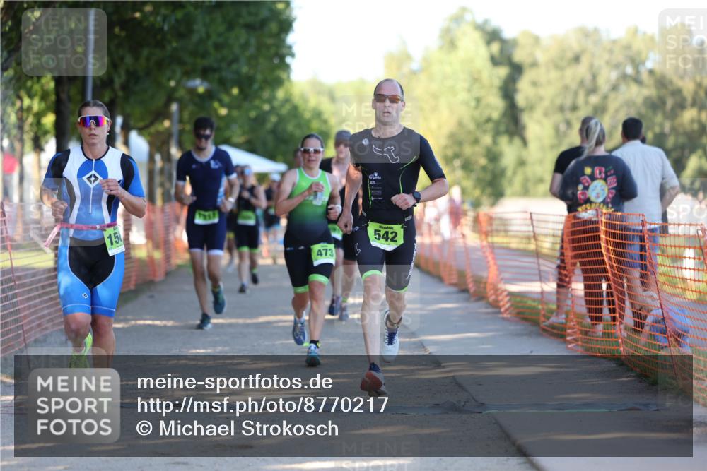 07.09.2025 - 19. Norderstedt Triathlon Michael Strokosch http://msf.ph/oto/8770217 07.09.2025 16:26:34 Laufen 414, 437, 542, 1086, 1563, 1571, 1591 meine-sportfotos.de
