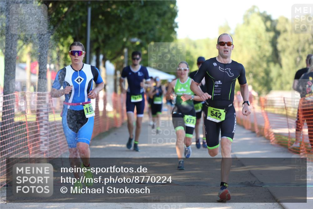 07.09.2025 - 19. Norderstedt Triathlon Michael Strokosch http://msf.ph/oto/8770224 07.09.2025 16:26:34 Laufen 414, 437, 542, 1086, 1563, 1571, 1591 meine-sportfotos.de