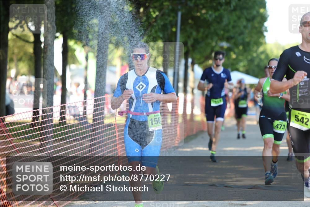 07.09.2025 - 19. Norderstedt Triathlon Michael Strokosch http://msf.ph/oto/8770227 07.09.2025 16:26:35 Laufen 437, 542, 1086, 1563, 1571, 1591 meine-sportfotos.de