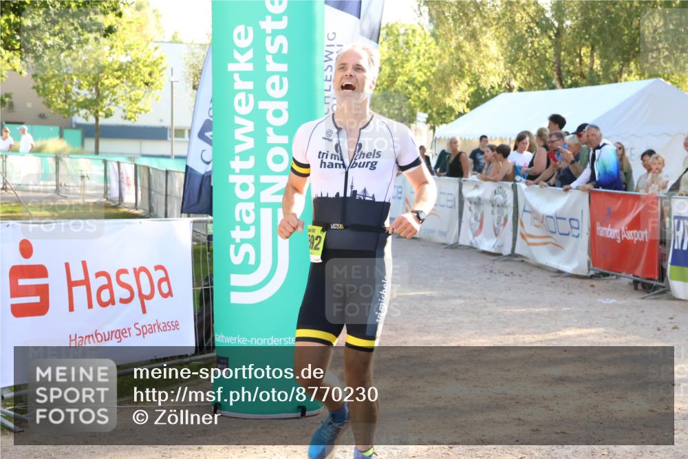 07.09.2025 - 19. Norderstedt Triathlon Zöllner http://msf.ph/oto/8770230 07.09.2025 16:41:35 Ziel 1076, 1592 meine-sportfotos.de