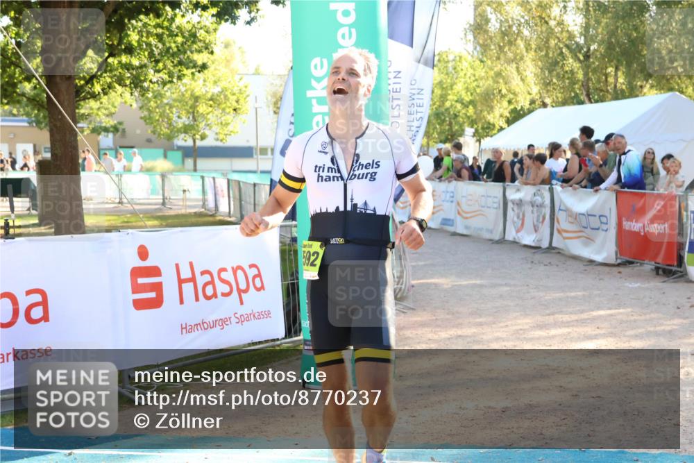 07.09.2025 - 19. Norderstedt Triathlon Zöllner http://msf.ph/oto/8770237 07.09.2025 16:41:35 Ziel 1076, 1592 meine-sportfotos.de