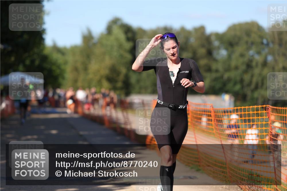 07.09.2025 - 19. Norderstedt Triathlon Michael Strokosch http://msf.ph/oto/8770240 07.09.2025 15:29:57 Laufen 398, 877, 1414 meine-sportfotos.de