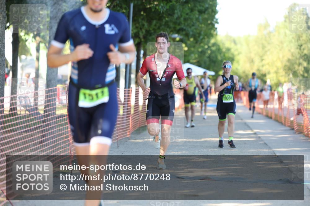 07.09.2025 - 19. Norderstedt Triathlon Michael Strokosch http://msf.ph/oto/8770248 07.09.2025 16:26:39 Laufen 542, 1086, 1102, 1563, 1571, 1591 meine-sportfotos.de
