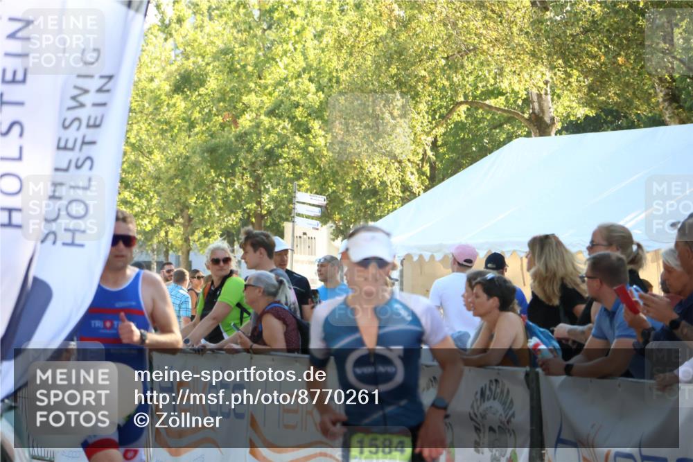 07.09.2025 - 19. Norderstedt Triathlon Zöllner http://msf.ph/oto/8770261 07.09.2025 16:41:48 Ziel 1584, 1595 meine-sportfotos.de