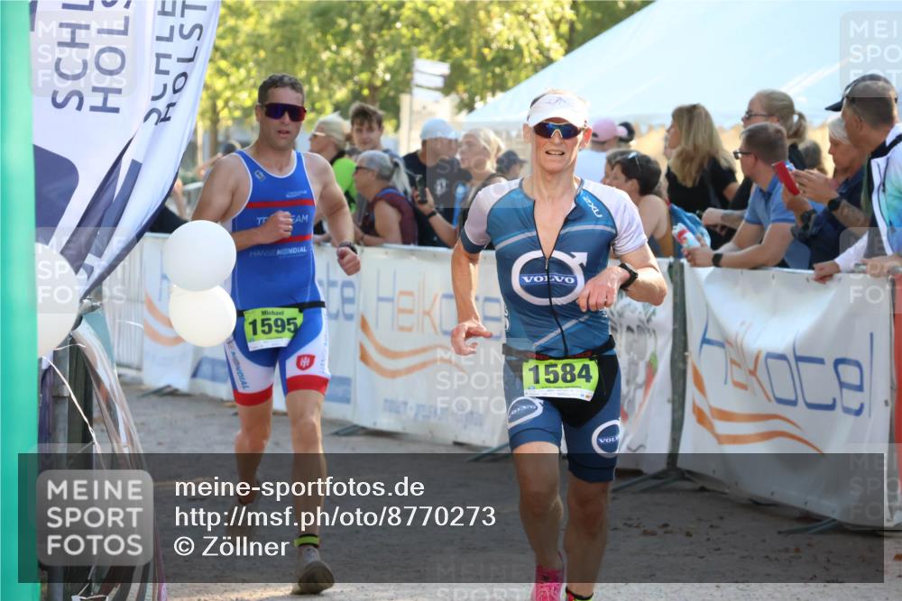 07.09.2025 - 19. Norderstedt Triathlon Zöllner http://msf.ph/oto/8770273 07.09.2025 16:41:48 Ziel 1584, 1595 meine-sportfotos.de