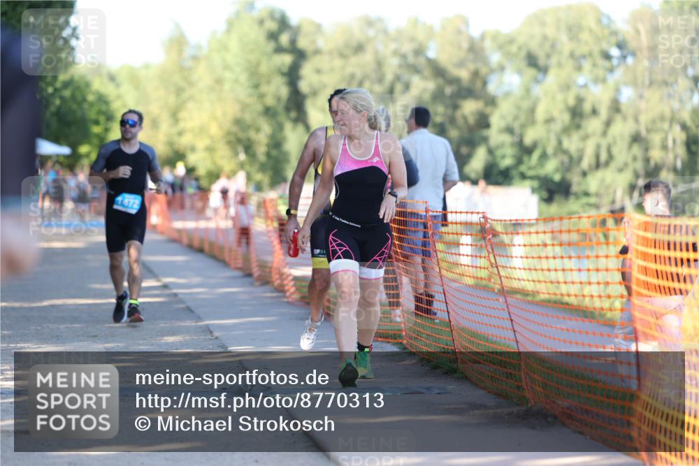 07.09.2025 - 19. Norderstedt Triathlon Michael Strokosch http://msf.ph/oto/8770313 07.09.2025 16:26:49 Laufen 536, 1102, 1472, 1523, 1528, 1624 meine-sportfotos.de