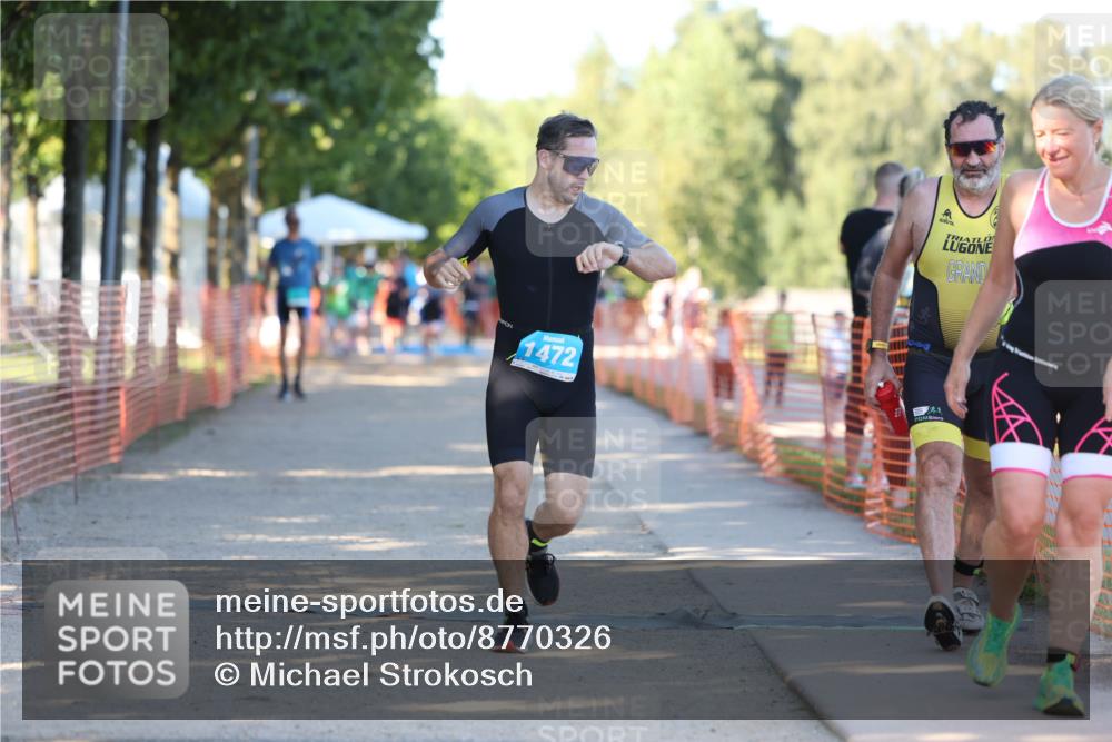 07.09.2025 - 19. Norderstedt Triathlon Michael Strokosch http://msf.ph/oto/8770326 07.09.2025 16:26:52 Laufen 536, 1472, 1523, 1528, 1624 meine-sportfotos.de