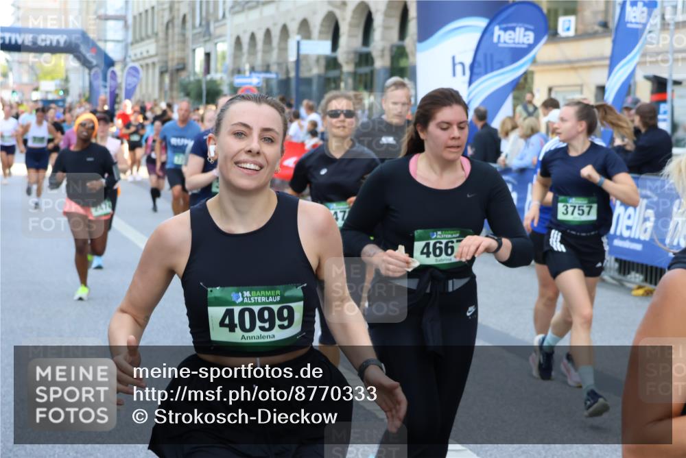 07.09.2025 - BARMER Alsterlauf Strokosch-Dieckow http://msf.ph/oto/8770333 07.09.2025 10:10:25 Ziel 2091, 2116, 2438, 2460, 2558, 2966, 3043, 3044, 3205, 3600, 3647, 4137, 4239, 4261, 4313, 4380, 4381, 4615, 4796, 4912, 4913, 5010, 5419, 5581, 5624, 5988, 6052 meine-sportfotos.de