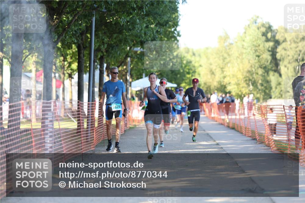 07.09.2025 - 19. Norderstedt Triathlon Michael Strokosch http://msf.ph/oto/8770344 07.09.2025 16:27:03 Laufen 1073, 1529, 1610 meine-sportfotos.de