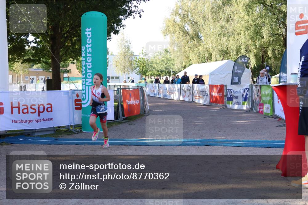 07.09.2025 - 19. Norderstedt Triathlon Zöllner http://msf.ph/oto/8770362 07.09.2025 09:19:22 Ziel 22, 35 meine-sportfotos.de