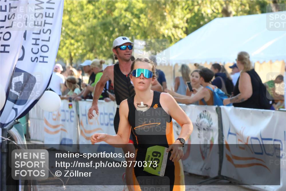 07.09.2025 - 19. Norderstedt Triathlon Zöllner http://msf.ph/oto/8770373 07.09.2025 16:42:14 Ziel 459, 1100, 1561 meine-sportfotos.de