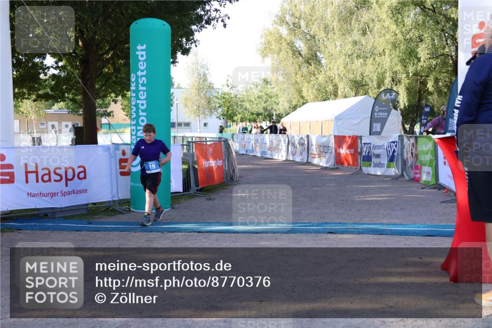 07.09.2025 - 19. Norderstedt Triathlon Zöllner http://msf.ph/oto/8770376 07.09.2025 09:22:34 Ziel 19 meine-sportfotos.de