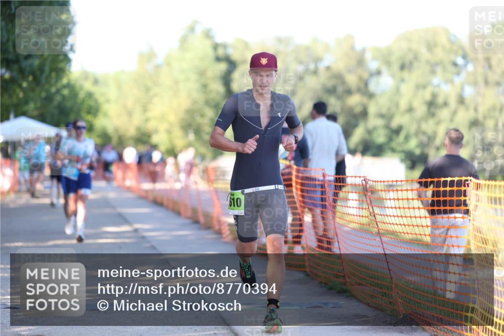 07.09.2025 - 19. Norderstedt Triathlon Michael Strokosch http://msf.ph/oto/8770394 07.09.2025 16:27:08 Laufen 407, 1073, 1529, 1562, 1610 meine-sportfotos.de