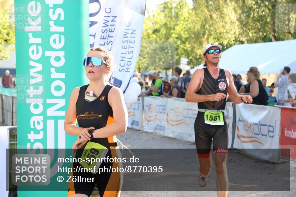 07.09.2025 - 19. Norderstedt Triathlon Zöllner http://msf.ph/oto/8770395 07.09.2025 16:42:15 Ziel 459, 1100, 1561 meine-sportfotos.de