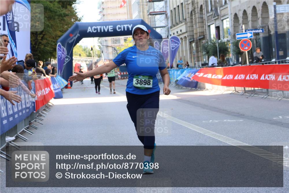 07.09.2025 - BARMER Alsterlauf Strokosch-Dieckow http://msf.ph/oto/8770398 07.09.2025 10:33:31 Ziel 2738, 5124 meine-sportfotos.de