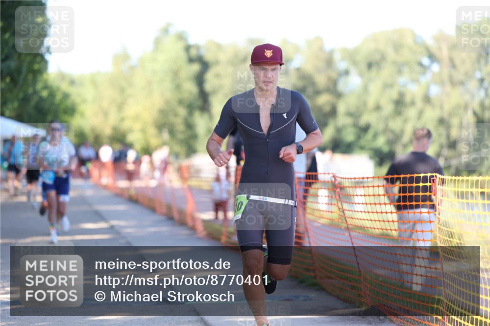 07.09.2025 - 19. Norderstedt Triathlon Michael Strokosch http://msf.ph/oto/8770401 07.09.2025 16:27:09 Laufen 407, 1073, 1529, 1562, 1567, 1610 meine-sportfotos.de