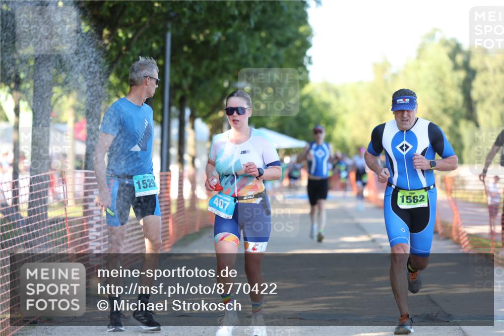 07.09.2025 - 19. Norderstedt Triathlon Michael Strokosch http://msf.ph/oto/8770422 07.09.2025 16:27:13 Laufen 407, 1529, 1562, 1567, 1610 meine-sportfotos.de