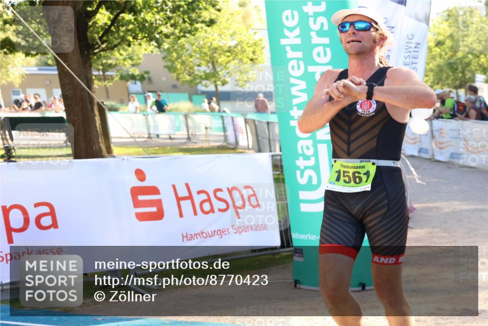 07.09.2025 - 19. Norderstedt Triathlon Zöllner http://msf.ph/oto/8770423 07.09.2025 16:42:17 Ziel 459, 1561 meine-sportfotos.de