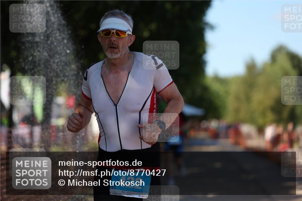07.09.2025 - 19. Norderstedt Triathlon Michael Strokosch http://msf.ph/oto/8770427 07.09.2025 15:30:14 Laufen 374, 460, 1032 meine-sportfotos.de