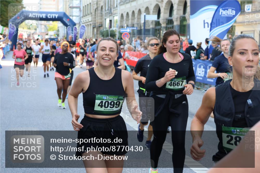 07.09.2025 - BARMER Alsterlauf Strokosch-Dieckow http://msf.ph/oto/8770430 07.09.2025 10:10:25 Ziel 2091, 2116, 2438, 2460, 2558, 2966, 3043, 3044, 3205, 3600, 3647, 4137, 4239, 4261, 4313, 4380, 4381, 4615, 4796, 4912, 4913, 5010, 5419, 5581, 5624, 5988, 6052 meine-sportfotos.de
