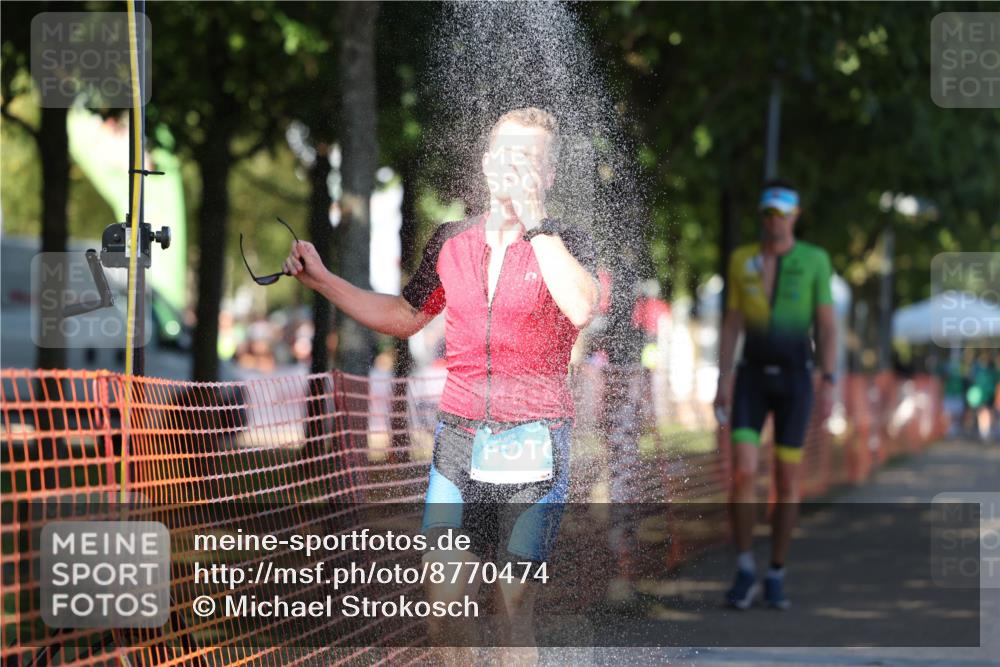 07.09.2025 - 19. Norderstedt Triathlon Michael Strokosch http://msf.ph/oto/8770474 07.09.2025 15:30:17 Laufen 374, 1032 meine-sportfotos.de