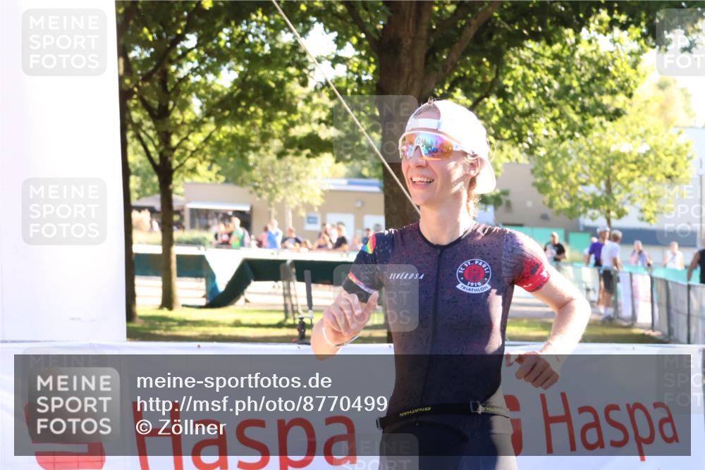 07.09.2025 - 19. Norderstedt Triathlon Zöllner http://msf.ph/oto/8770499 07.09.2025 16:42:48 Ziel 1050 meine-sportfotos.de