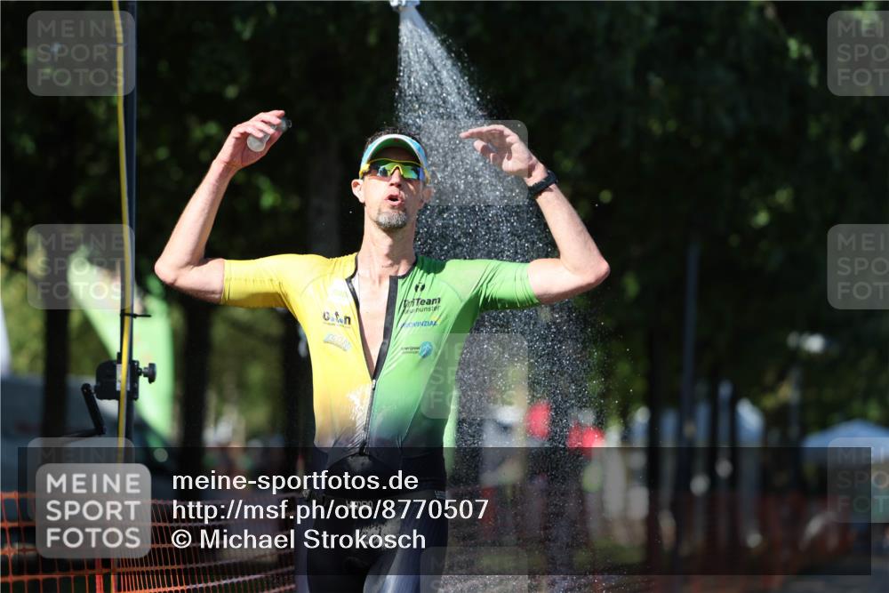 07.09.2025 - 19. Norderstedt Triathlon Michael Strokosch http://msf.ph/oto/8770507 07.09.2025 15:30:22 Laufen 1032 meine-sportfotos.de