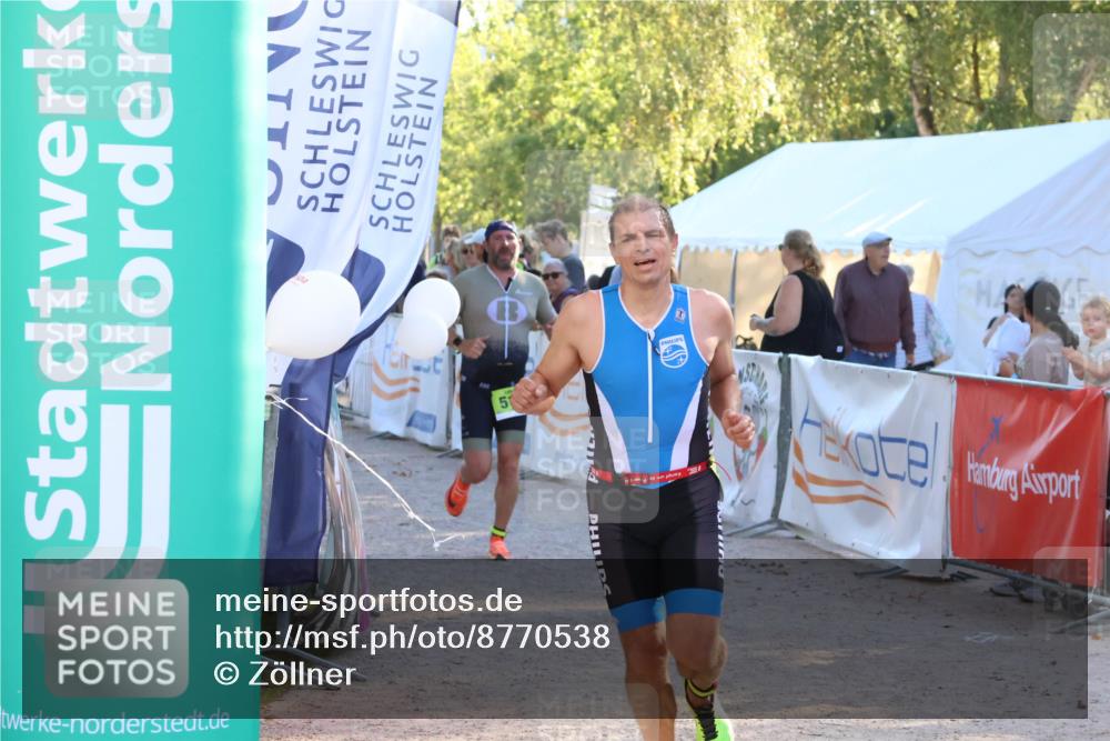07.09.2025 - 19. Norderstedt Triathlon Zöllner http://msf.ph/oto/8770538 07.09.2025 16:42:53 Ziel 516, 1050, 1603 meine-sportfotos.de