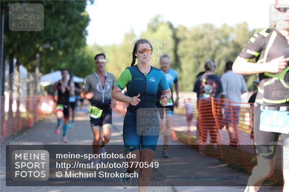 07.09.2025 - 19. Norderstedt Triathlon Michael Strokosch http://msf.ph/oto/8770549 07.09.2025 16:27:40 Laufen 461, 512, 524, 868, 915, 1078, 1632 meine-sportfotos.de