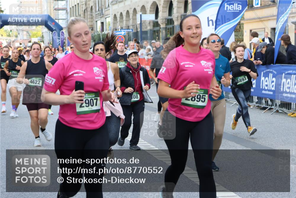 07.09.2025 - BARMER Alsterlauf Strokosch-Dieckow http://msf.ph/oto/8770552 07.09.2025 10:10:21 Ziel 2091, 2116, 2422, 2460, 2558, 2966, 3043, 3044, 3088, 3481, 3606, 3647, 3687, 3700, 4137, 4239, 4261, 4313, 4615, 4748, 4796, 4912, 4913, 5010, 5581, 5624, 5988, 6052, 6054, 6177, 8078, 8079, 8471 meine-sportfotos.de