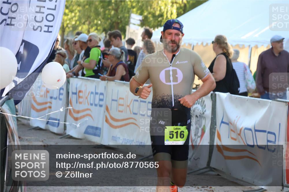 07.09.2025 - 19. Norderstedt Triathlon Zöllner http://msf.ph/oto/8770565 07.09.2025 16:42:55 Ziel 516, 1603 meine-sportfotos.de