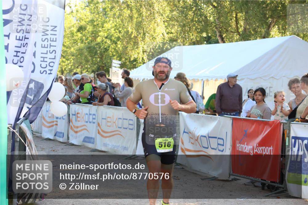 07.09.2025 - 19. Norderstedt Triathlon Zöllner http://msf.ph/oto/8770576 07.09.2025 16:42:55 Ziel 516, 1603 meine-sportfotos.de