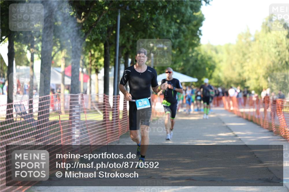 07.09.2025 - 19. Norderstedt Triathlon Michael Strokosch http://msf.ph/oto/8770592 07.09.2025 16:27:46 Laufen 512, 524, 535, 868, 1632 meine-sportfotos.de