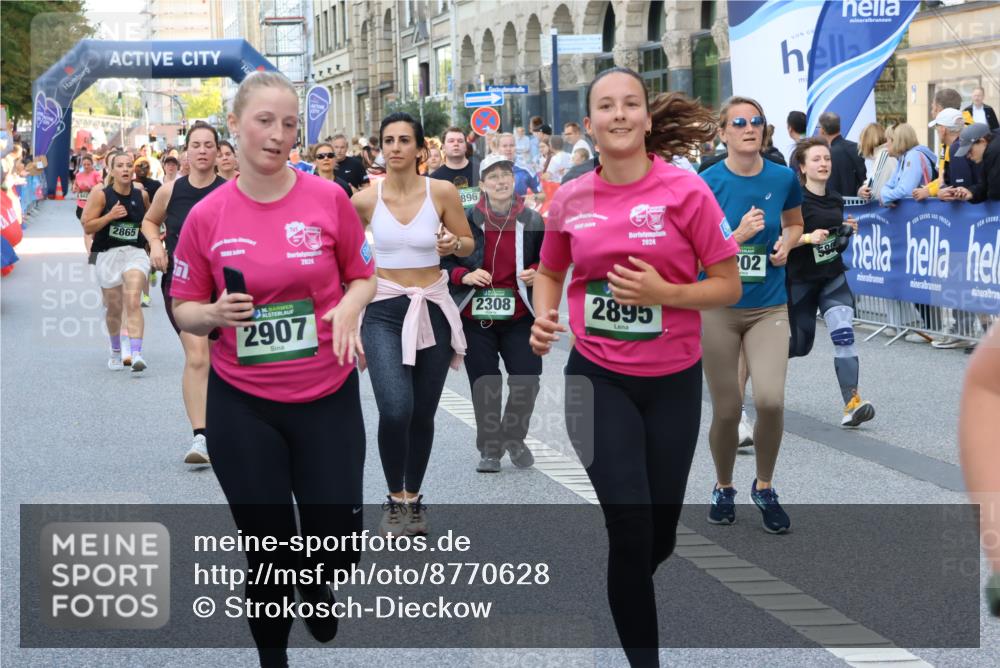 07.09.2025 - BARMER Alsterlauf Strokosch-Dieckow http://msf.ph/oto/8770628 07.09.2025 10:10:20 Ziel 2091, 2116, 2422, 2558, 3043, 3044, 3088, 3481, 3606, 3647, 3687, 3700, 4137, 4239, 4261, 4313, 4615, 4748, 4796, 4912, 4913, 5010, 5581, 5624, 5703, 5988, 6052, 6054, 6177, 8078, 8079, 8471 meine-sportfotos.de
