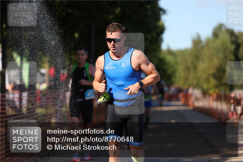 07.09.2025 - 19. Norderstedt Triathlon Michael Strokosch http://msf.ph/oto/8770648 07.09.2025 15:31:19 Laufen 417, 967 meine-sportfotos.de