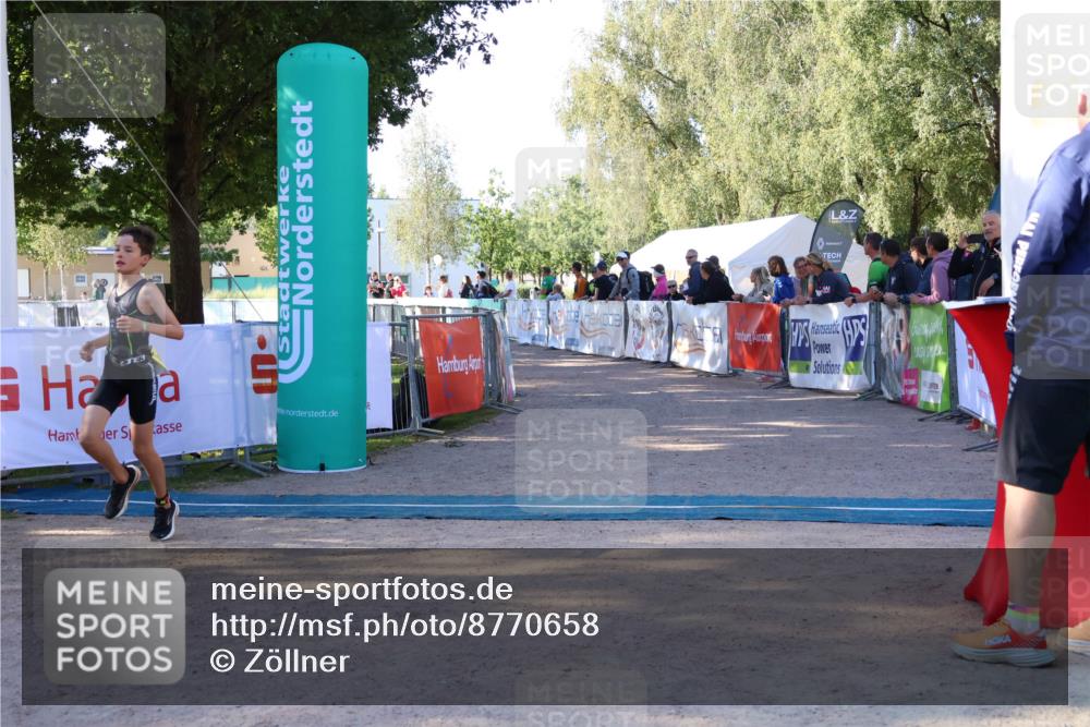 07.09.2025 - 19. Norderstedt Triathlon Zöllner http://msf.ph/oto/8770658 07.09.2025 09:47:27 Ziel 568 meine-sportfotos.de