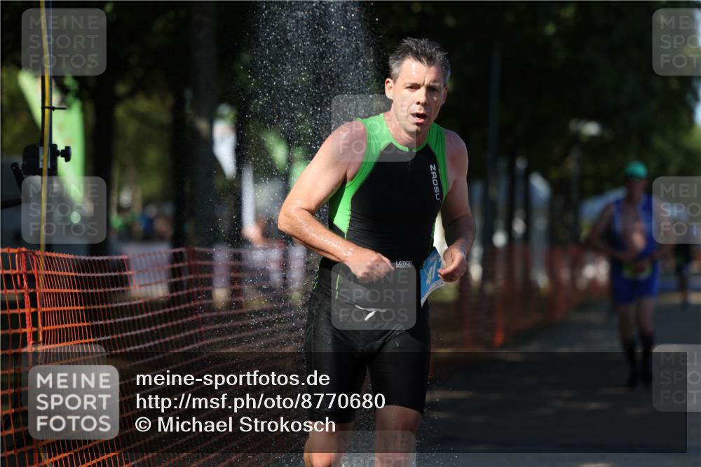 07.09.2025 - 19. Norderstedt Triathlon Michael Strokosch http://msf.ph/oto/8770680 07.09.2025 15:31:21 Laufen 417, 967 meine-sportfotos.de