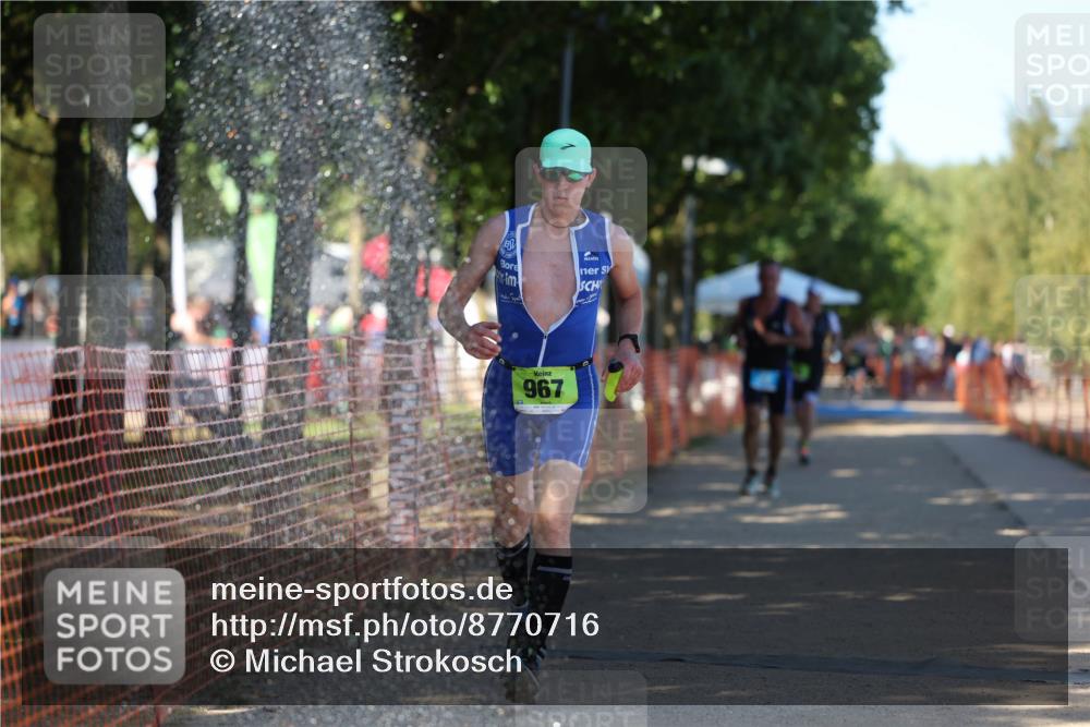 07.09.2025 - 19. Norderstedt Triathlon Michael Strokosch http://msf.ph/oto/8770716 07.09.2025 15:31:23 Laufen 400, 417, 967 meine-sportfotos.de