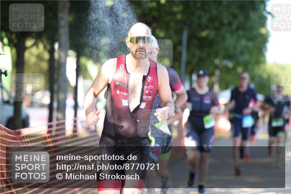 07.09.2025 - 19. Norderstedt Triathlon Michael Strokosch http://msf.ph/oto/8770721 07.09.2025 16:28:09 Laufen 487, 507, 515, 883, 909, 947, 1105, 1422, 1554, 1560, 1575 meine-sportfotos.de