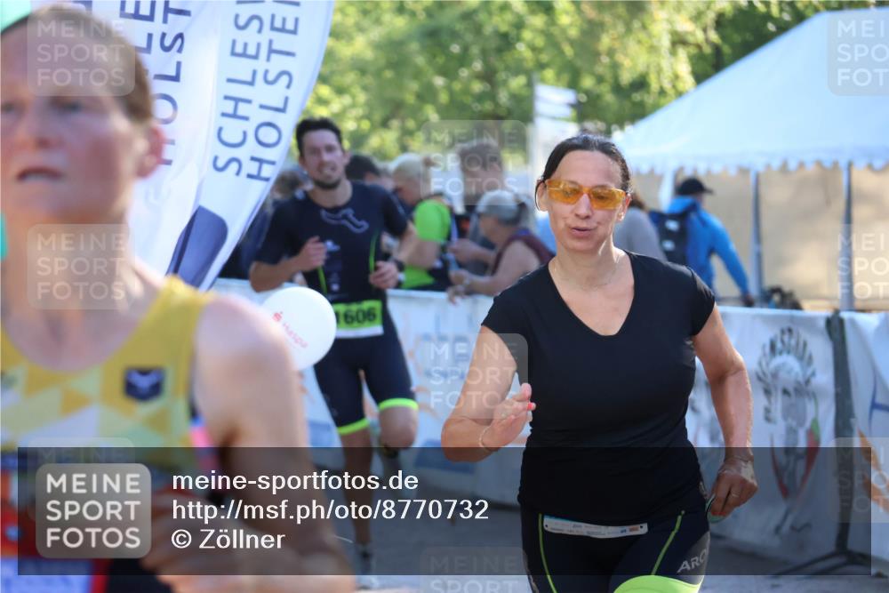 07.09.2025 - 19. Norderstedt Triathlon Zöllner http://msf.ph/oto/8770732 07.09.2025 16:43:27 Ziel 430, 1063, 1422, 1545, 1549, 1586, 1606 meine-sportfotos.de