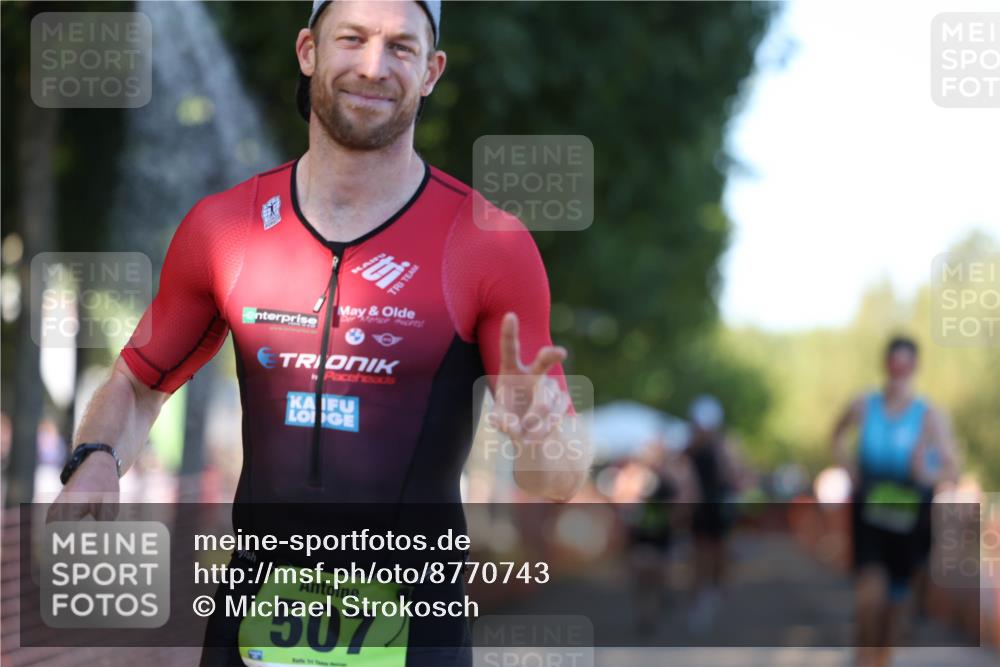 07.09.2025 - 19. Norderstedt Triathlon Michael Strokosch http://msf.ph/oto/8770743 07.09.2025 16:28:14 Laufen 507, 909, 947, 1044, 1405, 1554, 1560, 1625 meine-sportfotos.de
